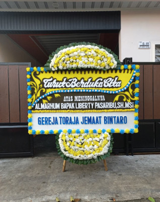Papan Bunga Duka di Tanganapada